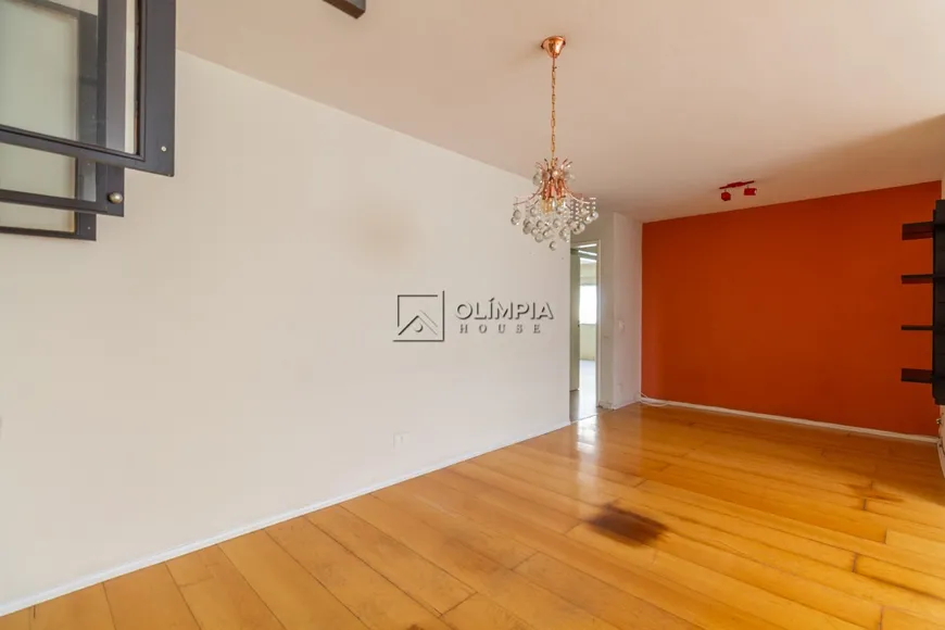 Foto 1 de Apartamento com 3 Quartos para alugar, 190m² em Bela Vista, São Paulo