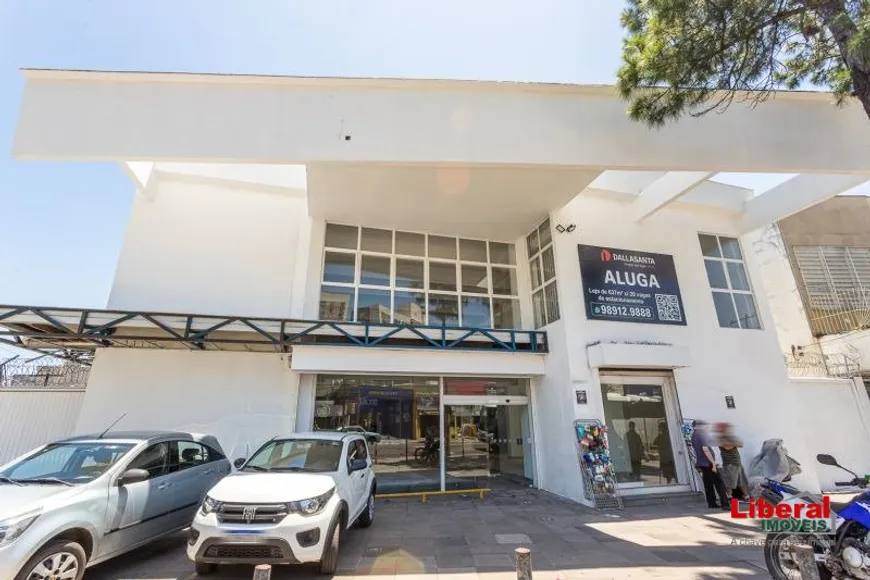 Foto 1 de Ponto Comercial para alugar, 825m² em Azenha, Porto Alegre