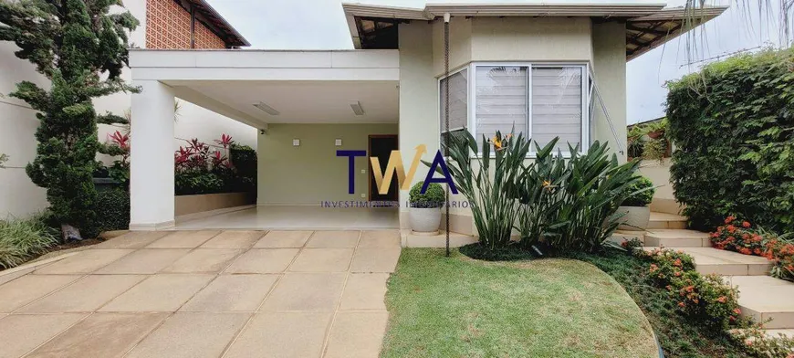 Foto 1 de Casa com 3 Quartos à venda, 200m² em Quintas, Nova Lima