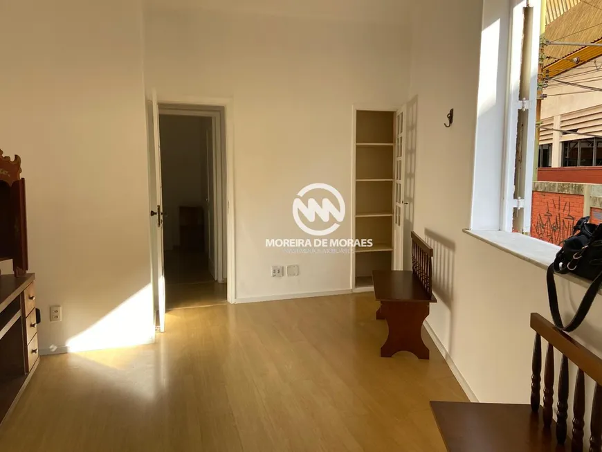 Foto 1 de Apartamento com 2 Quartos à venda, 63m² em Cosme Velho, Rio de Janeiro