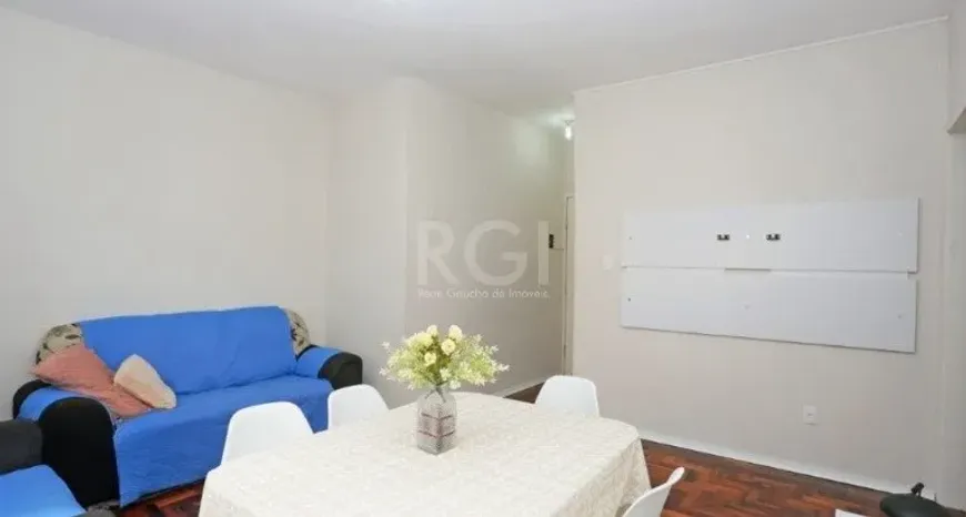 Foto 1 de Apartamento com 3 Quartos à venda, 99m² em Rio Branco, Porto Alegre