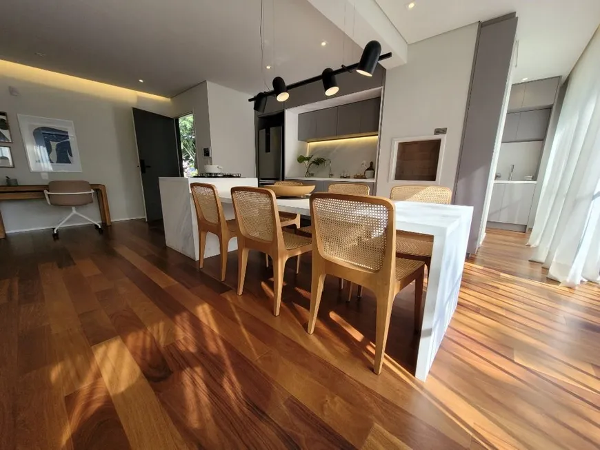 Foto 1 de Apartamento com 3 Quartos à venda, 132m² em Campo Belo, São Paulo