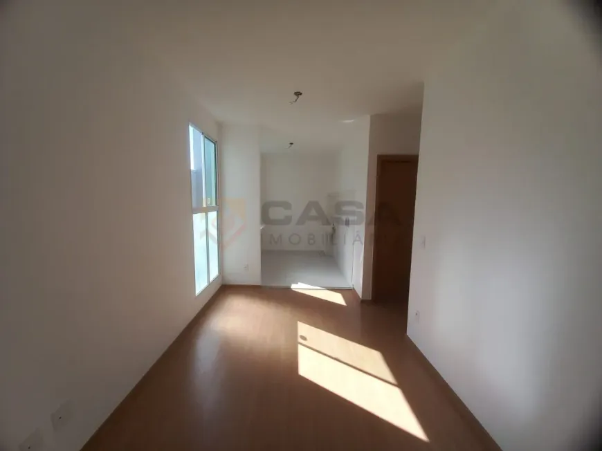 Foto 1 de Apartamento com 2 Quartos à venda, 45m² em Guaraciaba, Serra