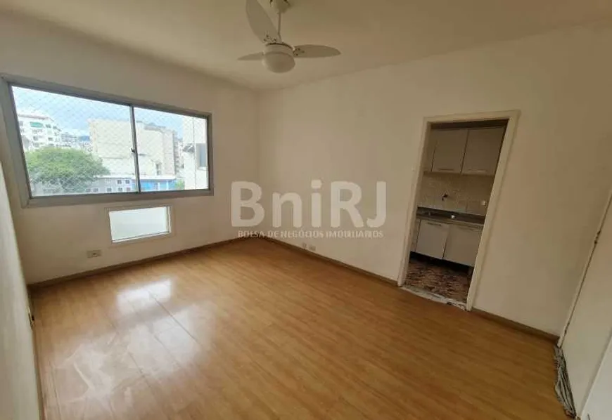 Foto 1 de Apartamento com 1 Quarto à venda, 40m² em Maracanã, Rio de Janeiro