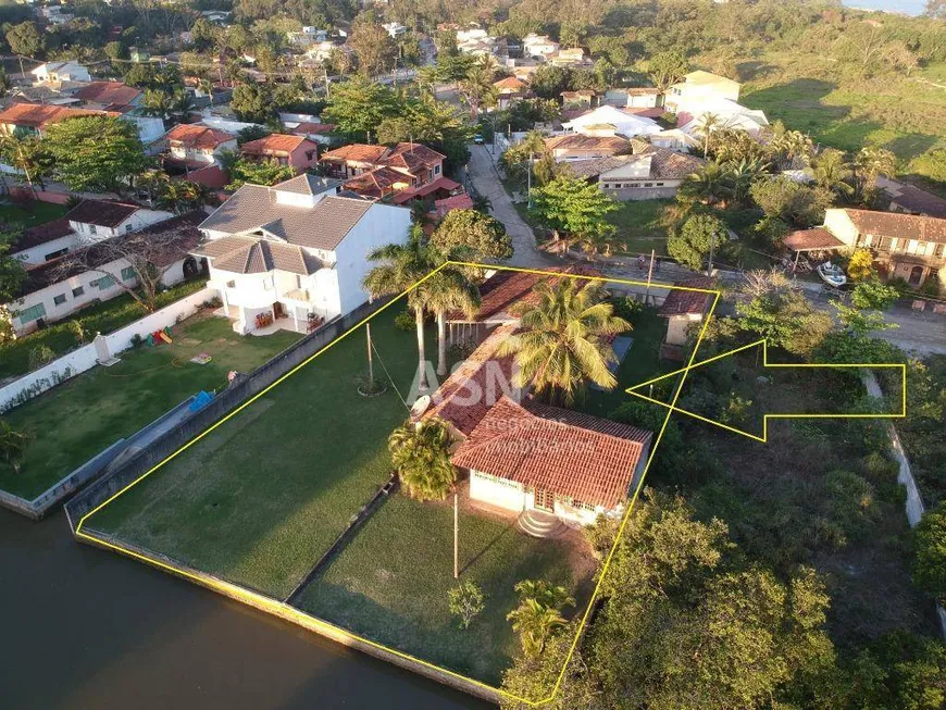 Foto 1 de Casa de Condomínio com 3 Quartos à venda, 133m² em Bosque Beira Rio, Rio das Ostras