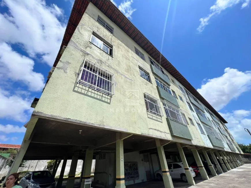 Foto 1 de Apartamento com 3 Quartos à venda, 100m² em Parreão, Fortaleza