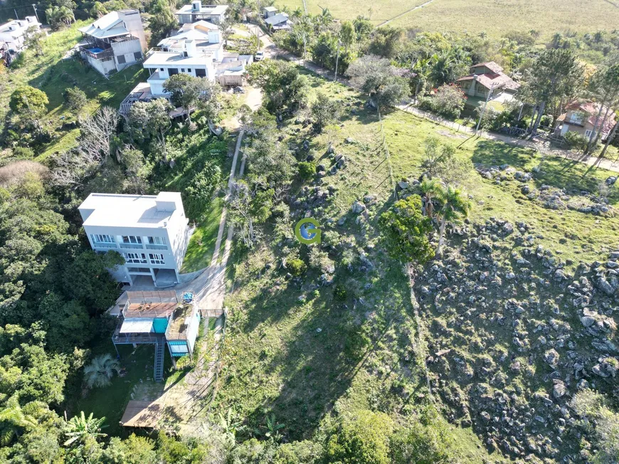 Foto 1 de Lote/Terreno à venda, 2200m² em Praia da Gamboa, Garopaba