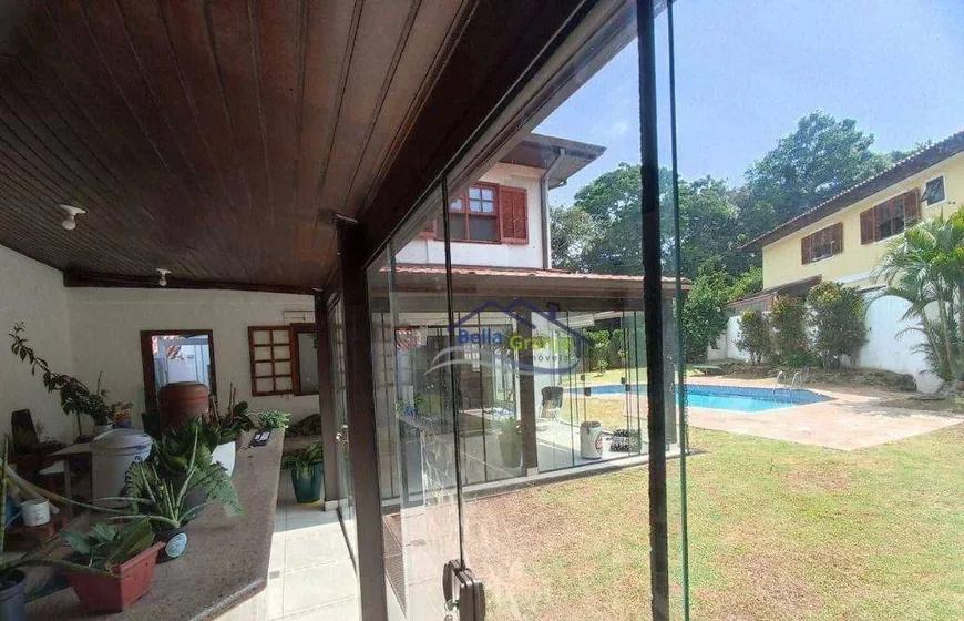 Foto 1 de Casa de Condomínio com 4 Quartos à venda, 270m² em Sao Paulo II, Cotia