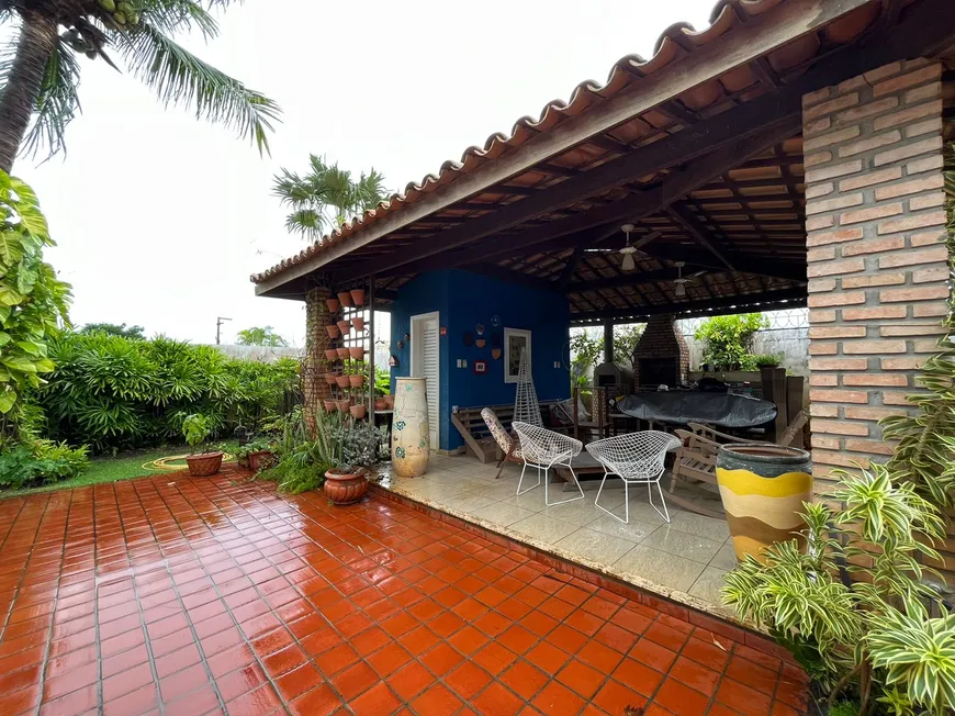 Foto 1 de Casa de Condomínio com 3 Quartos à venda, 200m² em Atalaia, Aracaju