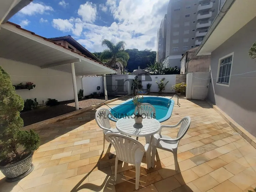 Foto 1 de Casa com 3 Quartos à venda, 160m² em Centro, Santo Amaro da Imperatriz