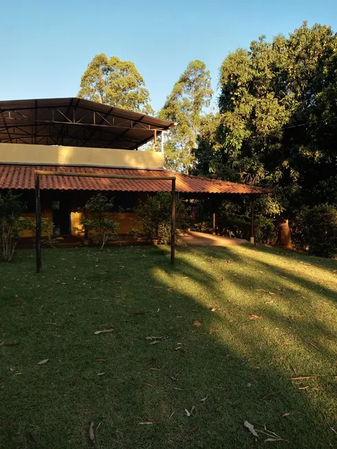 Foto 1 de Fazenda/Sítio com 2 Quartos à venda, 20000m² em Piacatuba, Leopoldina