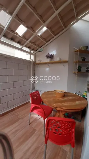 Foto 1 de Apartamento com 2 Quartos à venda, 50m² em Gávea, Uberlândia