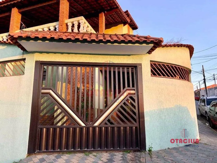 Foto 1 de Casa com 4 Quartos à venda, 220m² em Jardim Valdibia, São Bernardo do Campo