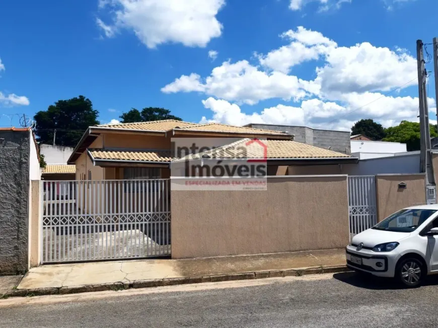 Foto 1 de Casa com 3 Quartos à venda, 150m² em Granjas Rurais Reunidas Sao Judas Tadeu, Taubaté