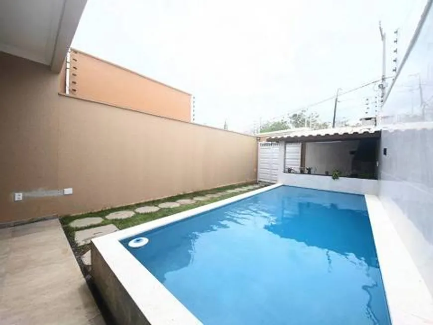 Foto 1 de Casa com 2 Quartos à venda, 80m² em Alagoinha, Paraipaba