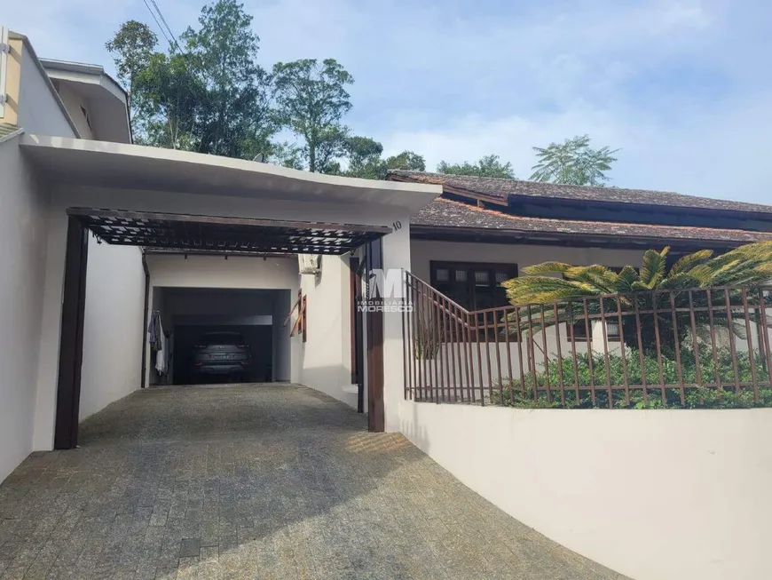 Foto 1 de Casa com 3 Quartos à venda, 197m² em São Pedro, Brusque