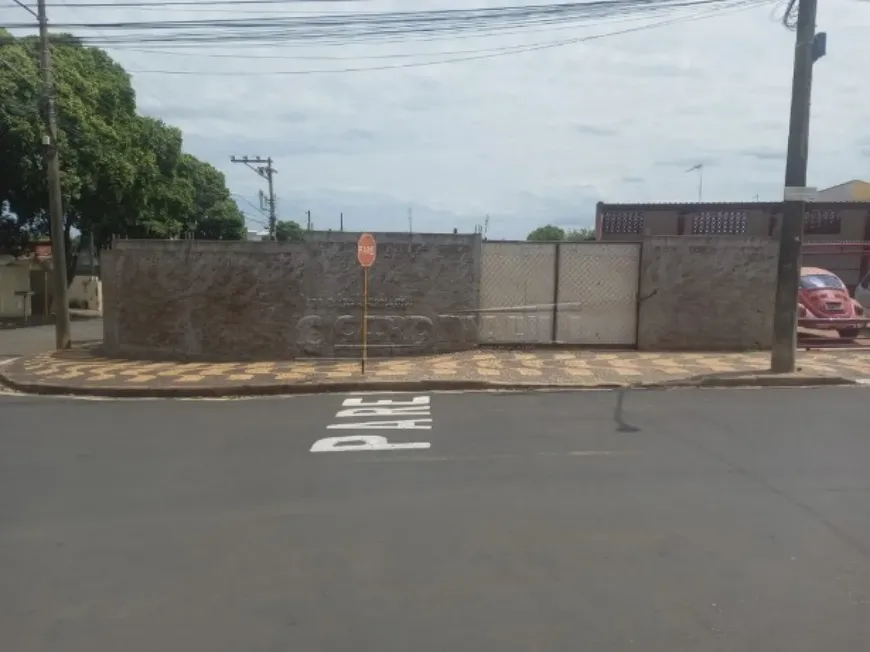 Foto 1 de Lote/Terreno à venda, 334m² em JARDIM BELEM, Descalvado