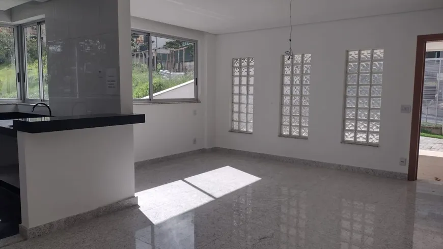 Foto 1 de Imóvel Comercial com 4 Quartos à venda, 280m² em Buritis, Belo Horizonte