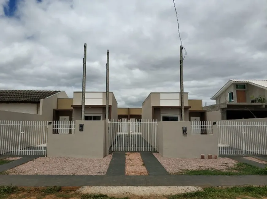 Foto 1 de Casa com 2 Quartos à venda, 50m² em Cara Cara, Ponta Grossa