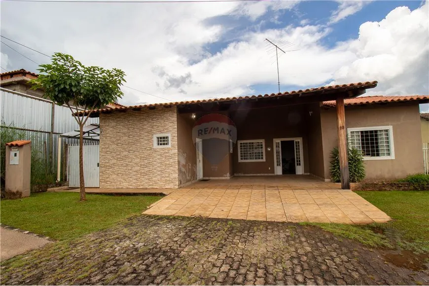 Foto 1 de Casa de Condomínio com 4 Quartos à venda, 300m² em Setor Habitacional Jardim Botânico, Brasília