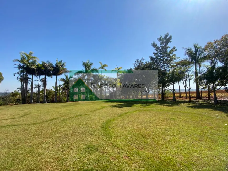 Foto 1 de Fazenda/Sítio com 3 Quartos à venda, 368m² em Zona Rural, Itapetininga