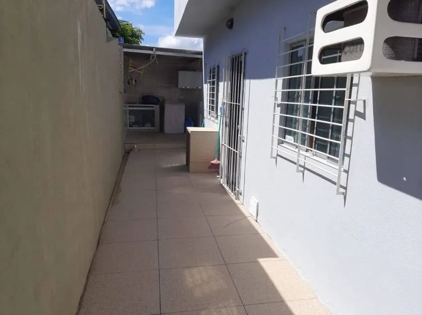 Foto 1 de Casa com 3 Quartos à venda, 150m² em Vila Assis Brasil, Mauá