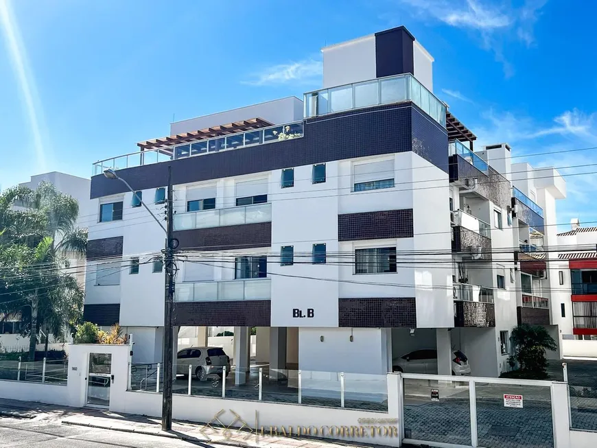 Foto 1 de Cobertura com 3 Quartos à venda, 224m² em Ingleses do Rio Vermelho, Florianópolis