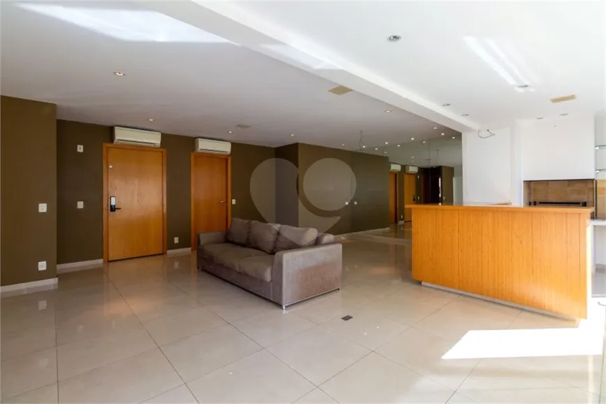 Foto 1 de Apartamento com 3 Quartos à venda, 146m² em Itaim Bibi, São Paulo