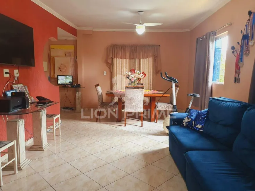 Foto 1 de Casa com 3 Quartos à venda, 154m² em Centro, São Vicente