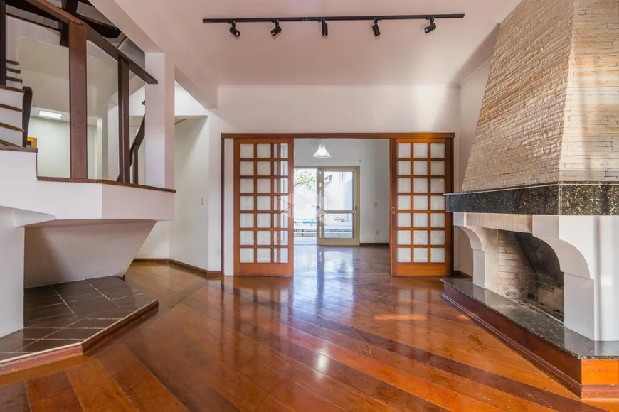 Foto 1 de Casa com 4 Quartos à venda, 413m² em Marechal Rondon, Canoas