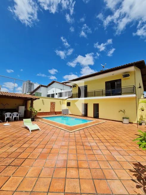 Foto 1 de Casa com 4 Quartos à venda, 510m² em São Mateus, Juiz de Fora
