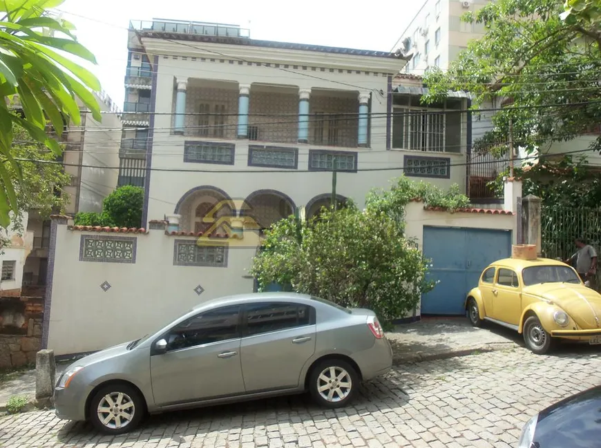 Foto 1 de Casa com 10 Quartos à venda, 376m² em Tijuca, Rio de Janeiro