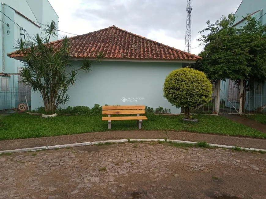 Foto 1 de Casa de Condomínio com 2 Quartos à venda, 48m² em Vila Nova, Porto Alegre