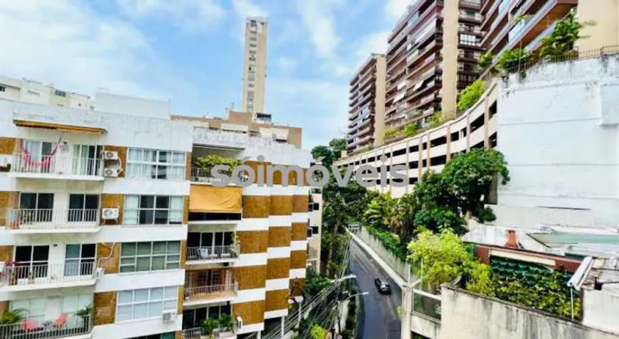 Foto 1 de Apartamento com 3 Quartos à venda, 215m² em Leblon, Rio de Janeiro