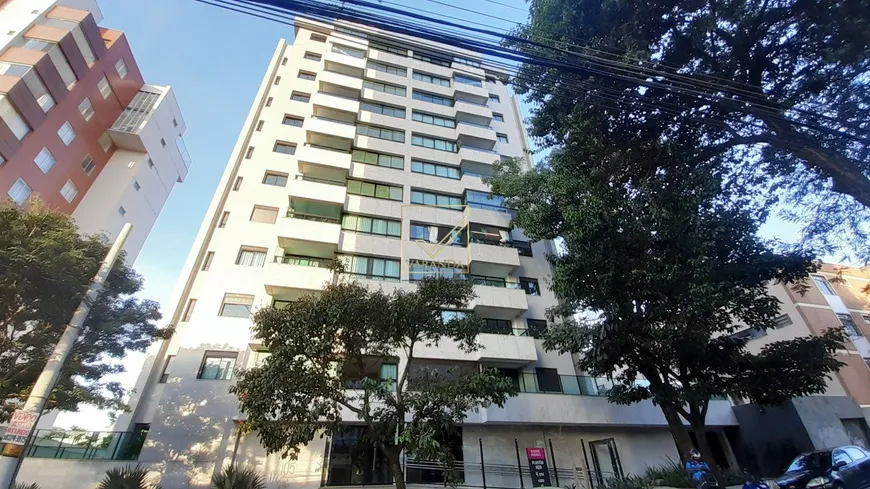 Foto 1 de Apartamento com 4 Quartos à venda, 140m² em Serra, Belo Horizonte