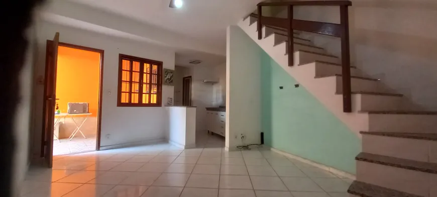 Foto 1 de Casa de Condomínio com 2 Quartos à venda, 84m² em Irajá, Rio de Janeiro