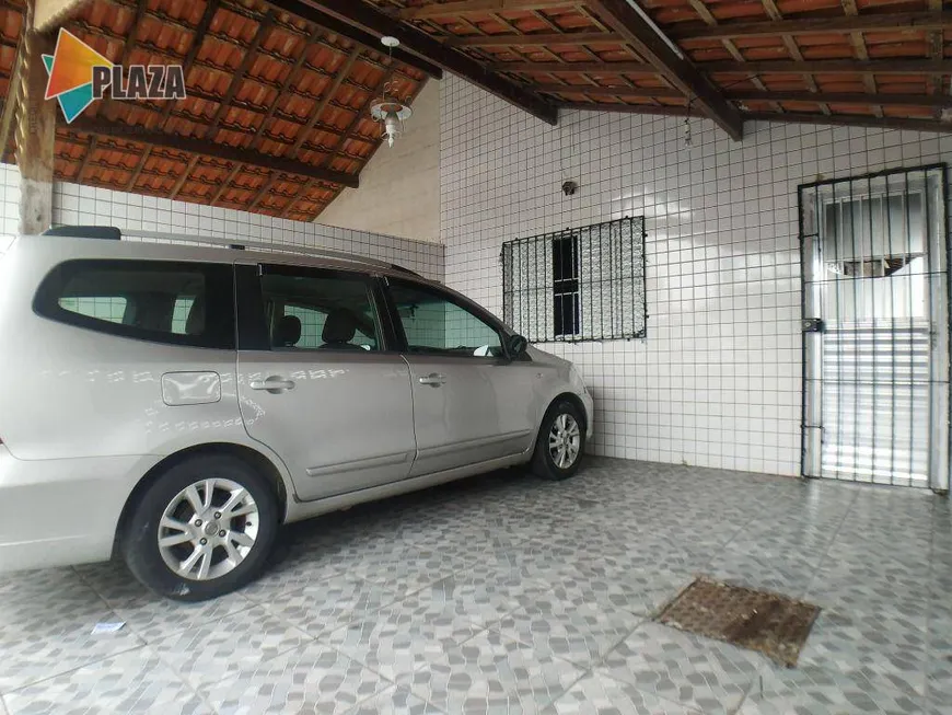 Foto 1 de Casa com 3 Quartos à venda, 95m² em Vila Guilhermina, Praia Grande