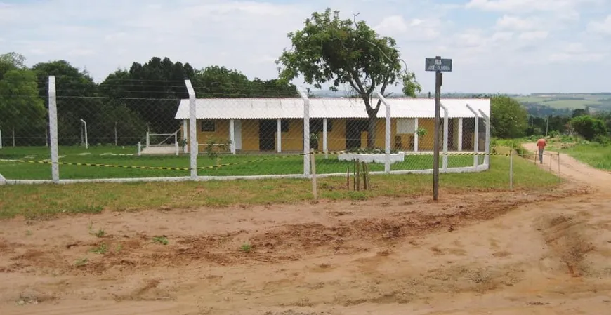 Foto 1 de Fazenda/Sítio com 1 Quarto à venda, 120m² em Nova São Pedro II, São Pedro