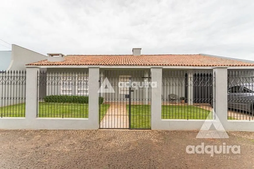 Foto 1 de Casa com 3 Quartos à venda, 220m² em Oficinas, Ponta Grossa