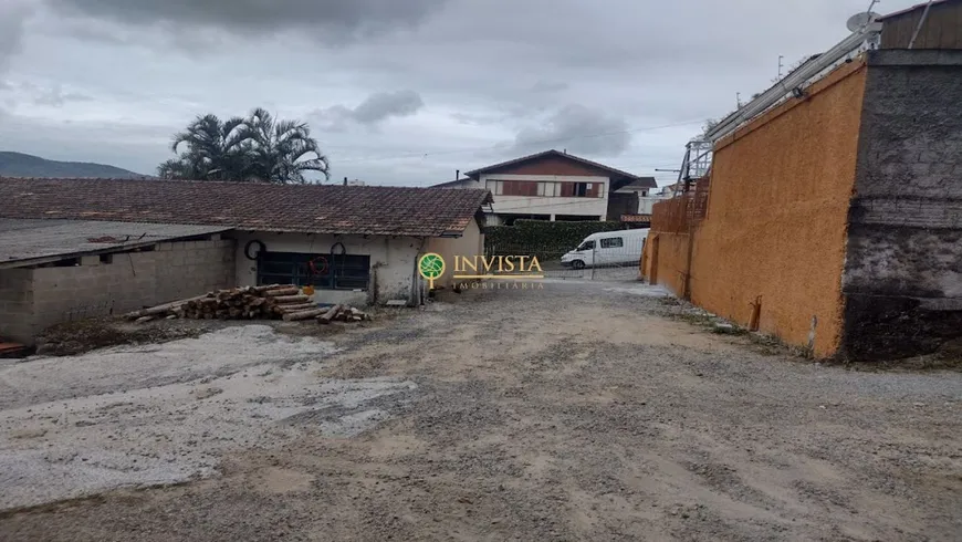 Foto 1 de Lote/Terreno à venda, 1600m² em Trindade, Florianópolis