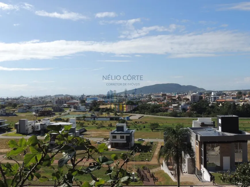 Foto 1 de Lote/Terreno à venda, 487m² em Ingleses do Rio Vermelho, Florianópolis