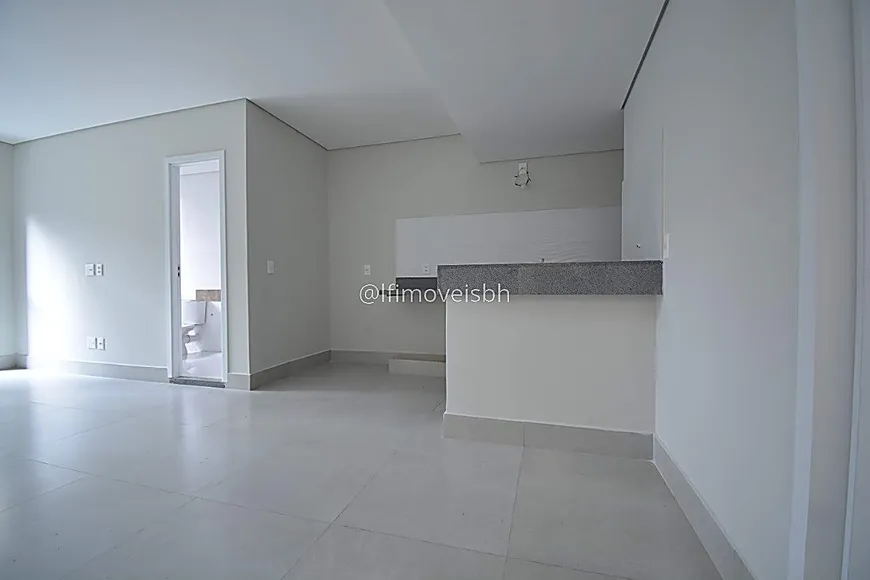 Foto 1 de Apartamento com 2 Quartos à venda, 64m² em Centro, Belo Horizonte