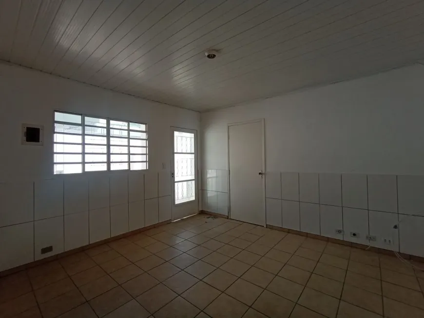 Foto 1 de Casa com 1 Quarto para alugar, 60m² em Vila Palmeiras, São Paulo