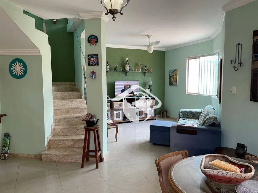 Foto 1 de Casa com 4 Quartos à venda, 100m² em Atalaia, Aracaju