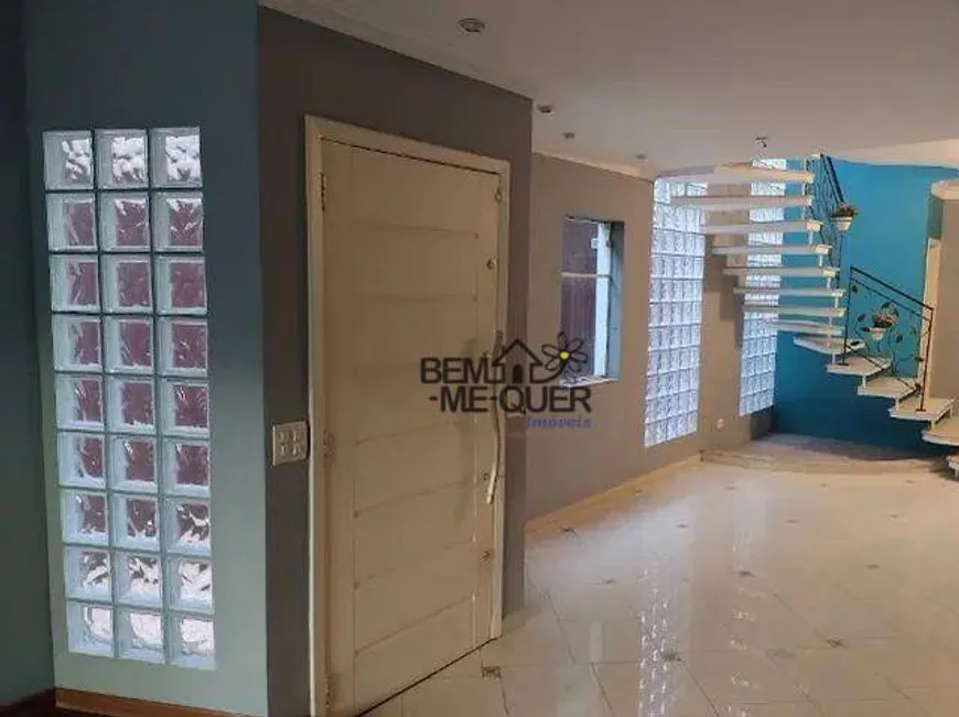 Foto 1 de Sobrado com 3 Quartos à venda, 283m² em Parque São Domingos, São Paulo