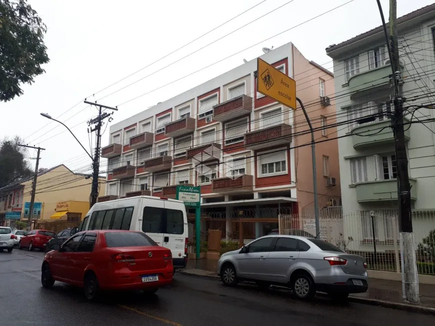 Foto 1 de Apartamento com 3 Quartos à venda, 85m² em Farroupilha, Porto Alegre