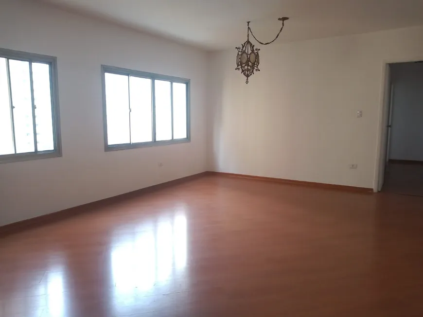 Foto 1 de Apartamento com 3 Quartos à venda, 104m² em Aclimação, São Paulo