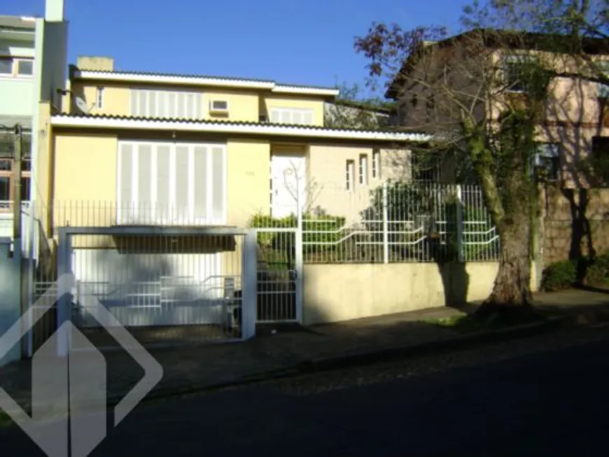 Foto 1 de Casa com 4 Quartos à venda, 298m² em Petrópolis, Porto Alegre