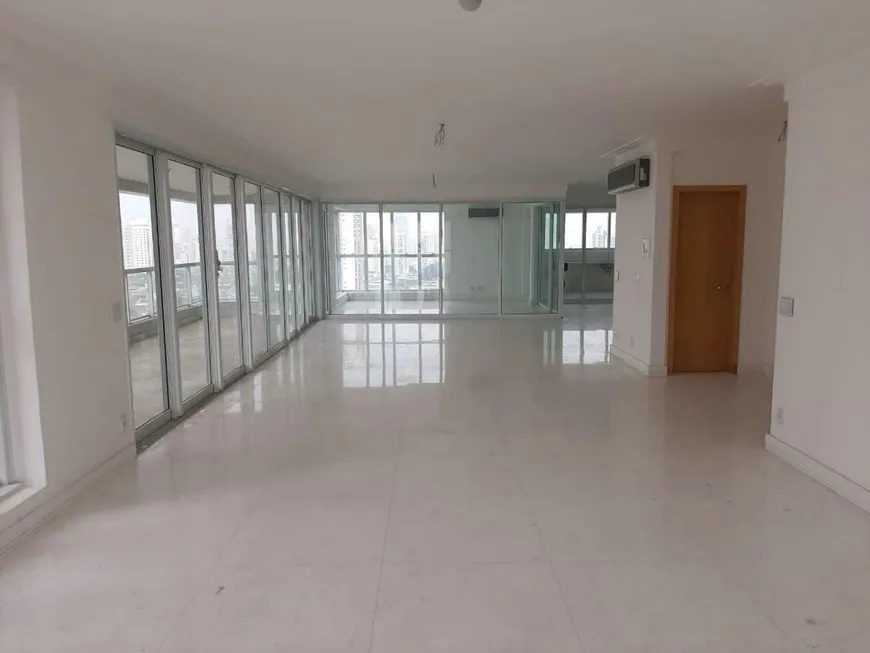 Foto 1 de Apartamento com 5 Quartos à venda, 425m² em Vila Gomes Cardim, São Paulo