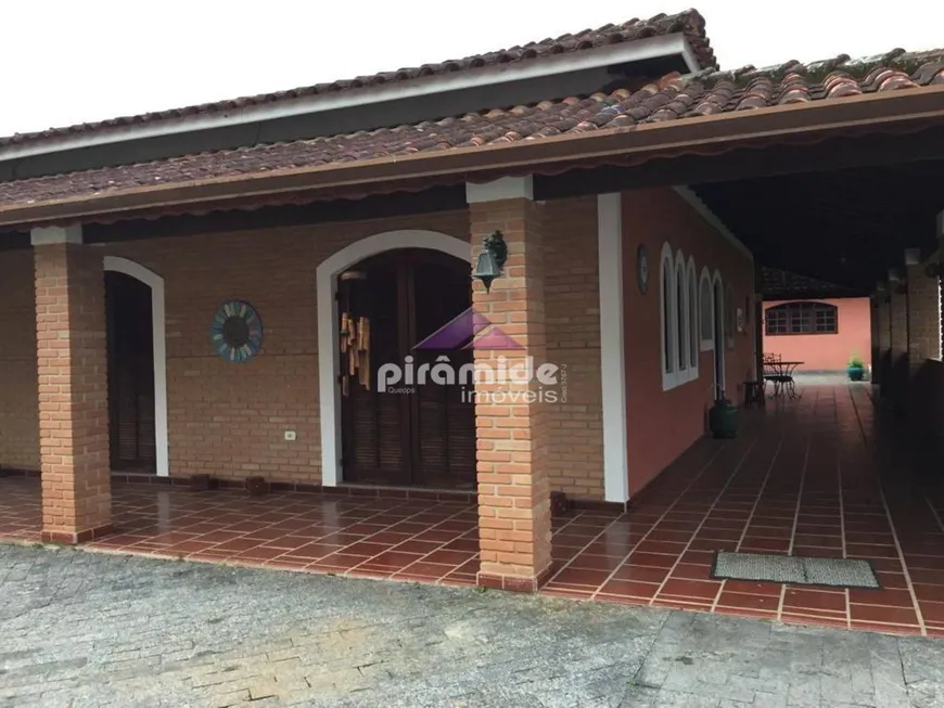 Foto 1 de Casa com 3 Quartos à venda, 299m² em Getuba, Caraguatatuba
